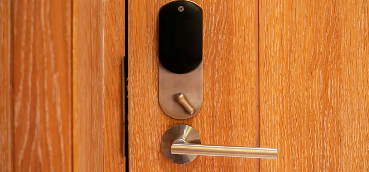 Automatic Locking Door Knob Rancho Cordova
